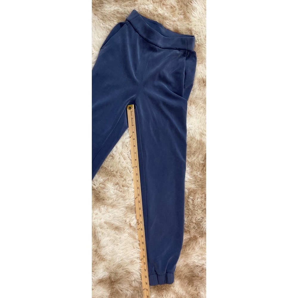Lululemon Softstreme High Rise Jogger Navy Blue Pants Size 0 W0CQPS - Picture 7 of 8